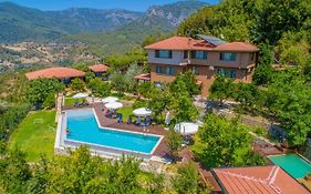Avena Mountain Hotel - Adults Only